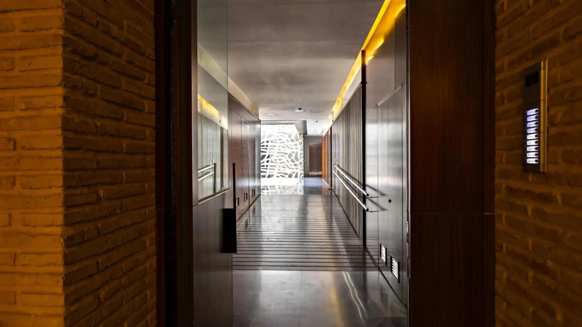 Cathedral Apartment Welcome Wheelchairs 6 Pax Sevilla