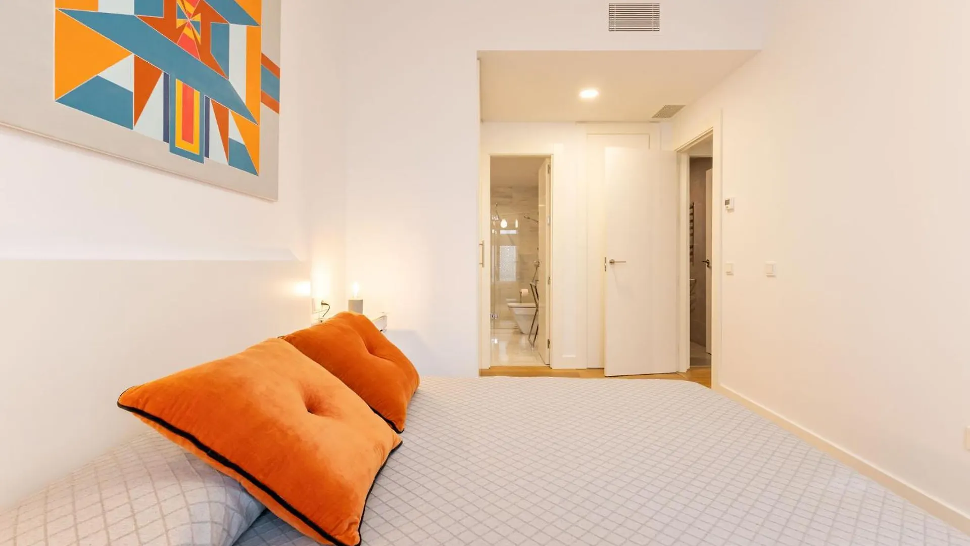 Cathedral Apartment Welcome Wheelchairs 6 Pax Sevilla 0*,