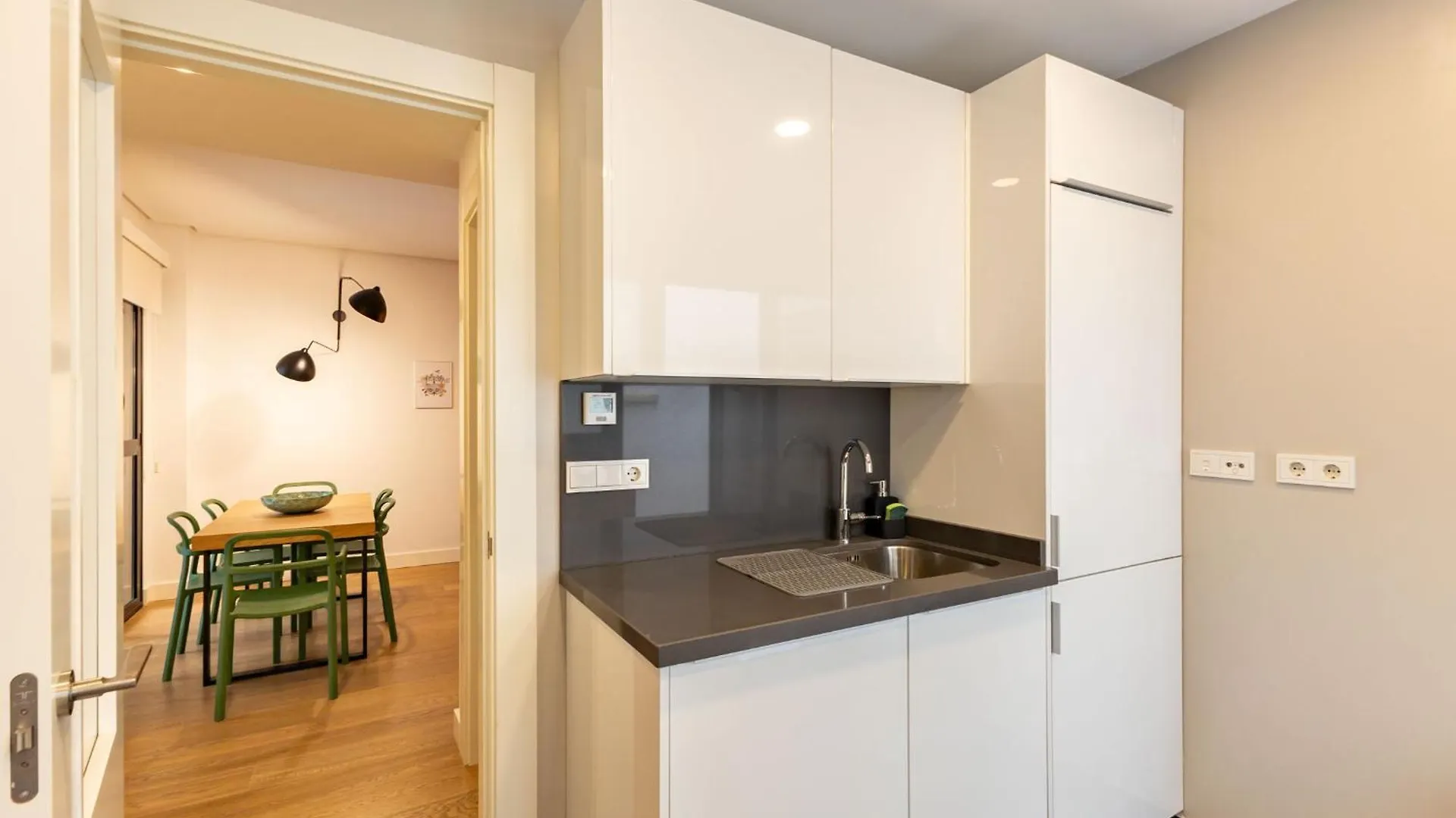 Cathedral Apartment Welcome Wheelchairs 6 Pax Sevilla İspanya