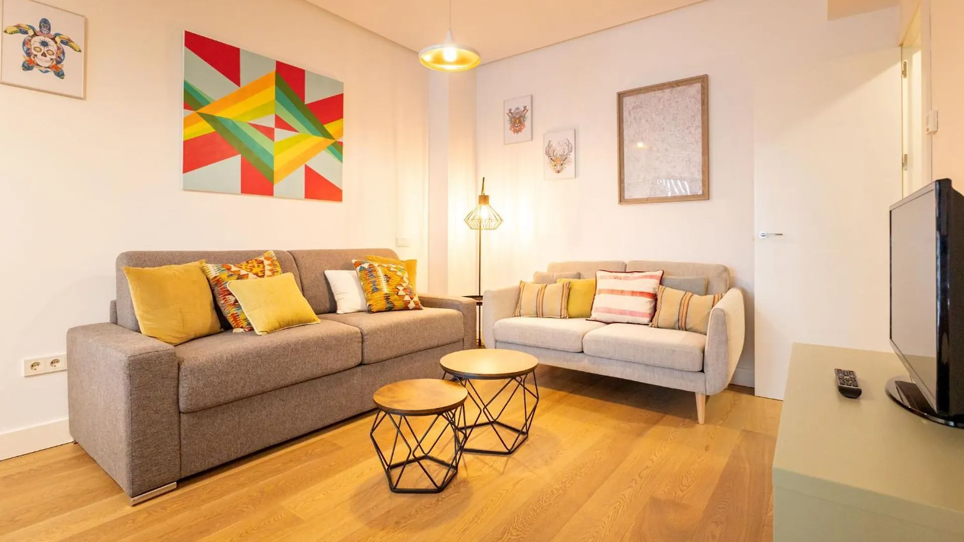 Cathedral Apartment Welcome Wheelchairs 6 Pax Sevilla