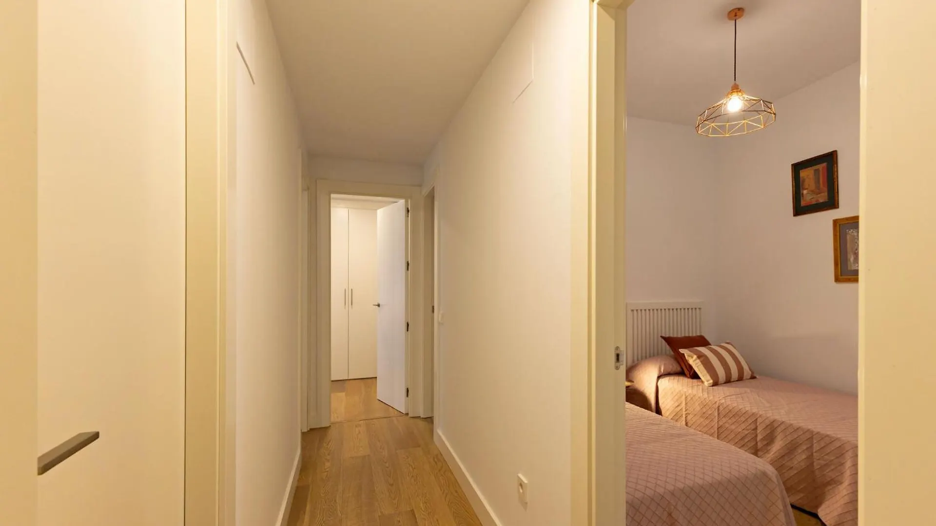 Cathedral Apartment Welcome Wheelchairs 6 Pax Séville