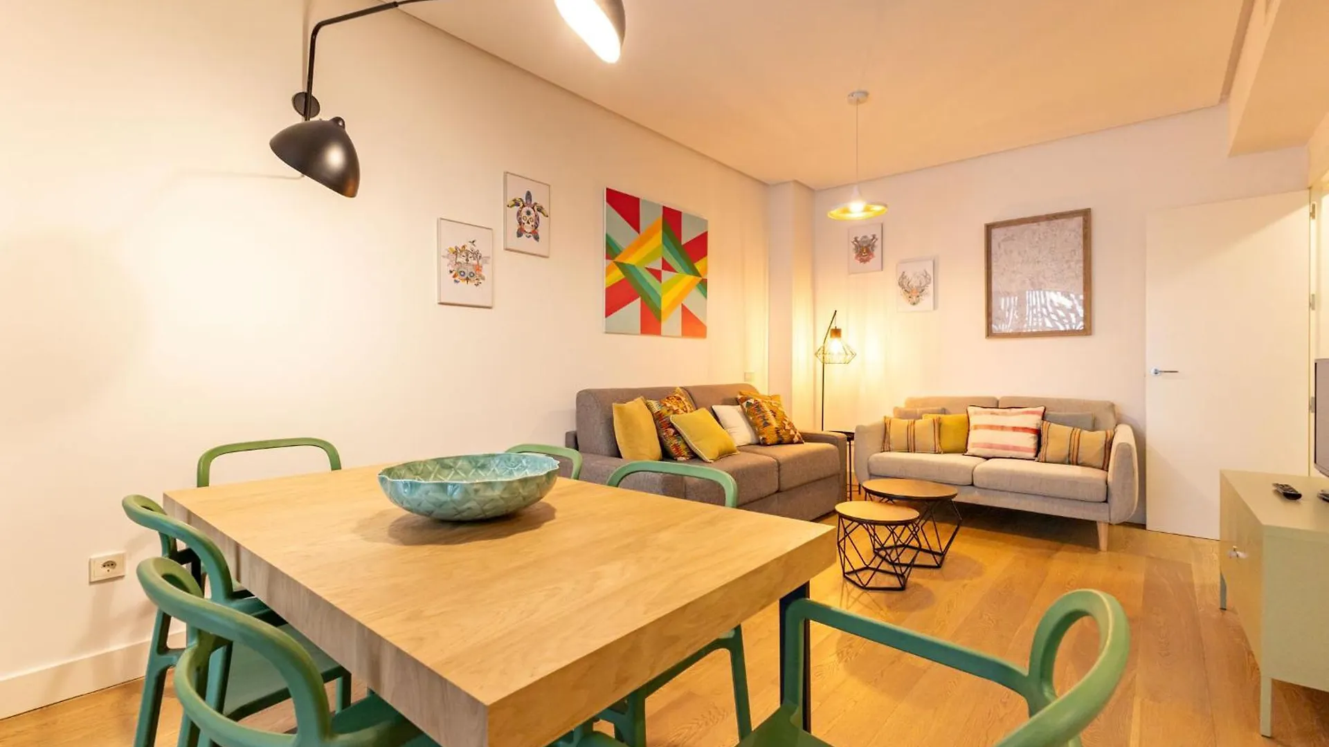 Cathedral Apartment Welcome Wheelchairs 6 Pax Séville
