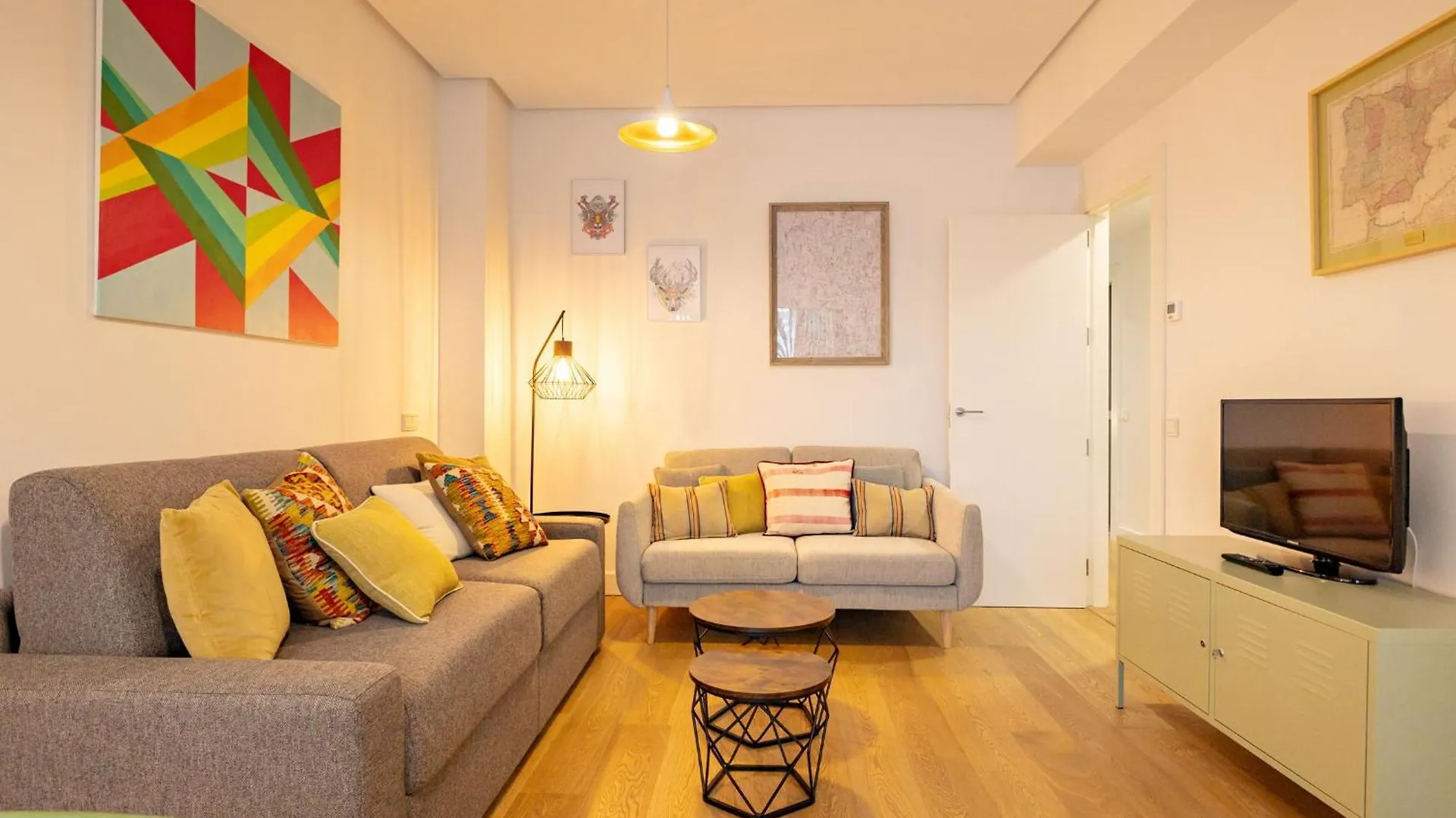 Cathedral Apartment Welcome Wheelchairs 6 Pax Séville