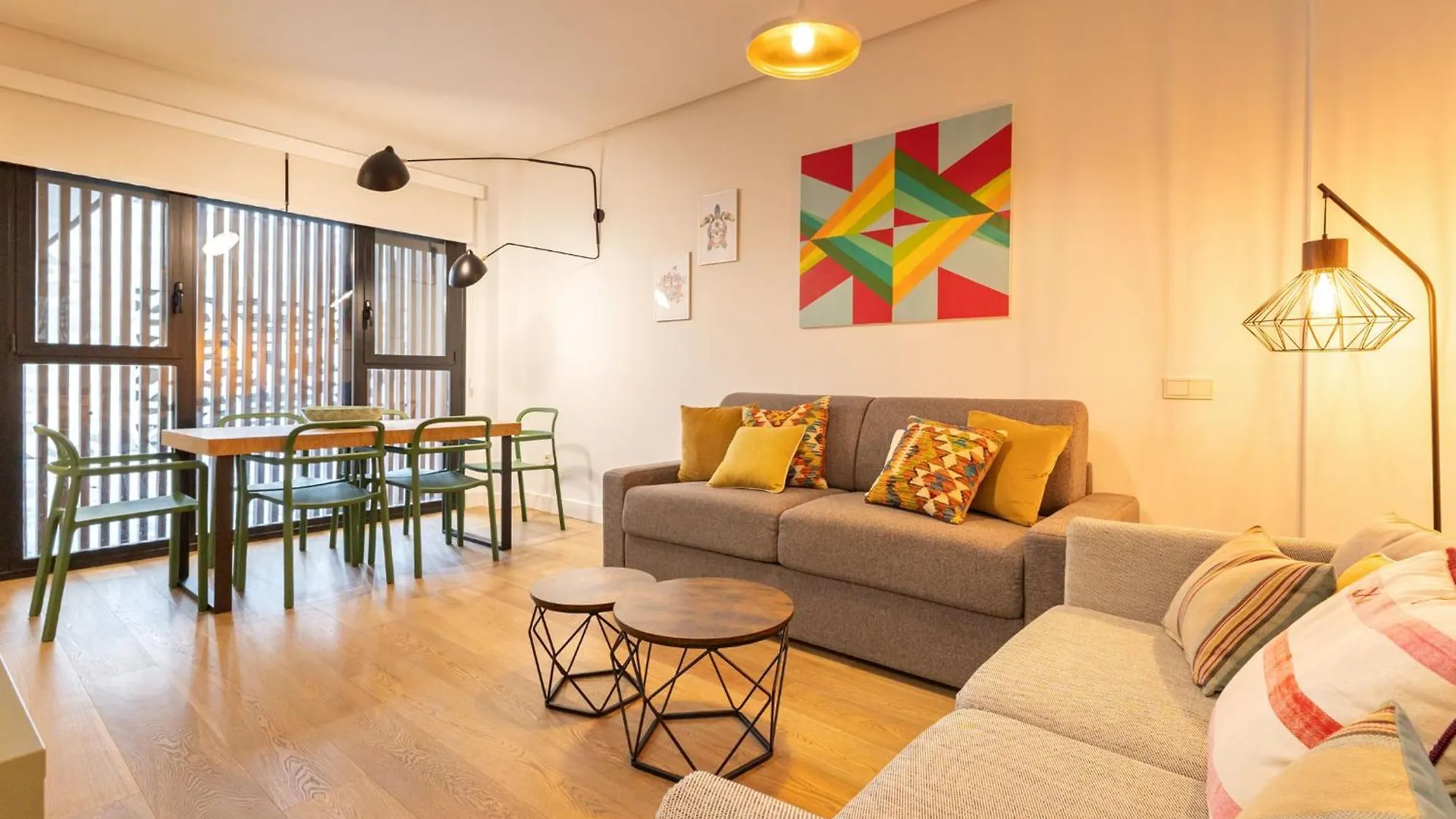 Cathedral Apartment Welcome Wheelchairs 6 Pax Séville
